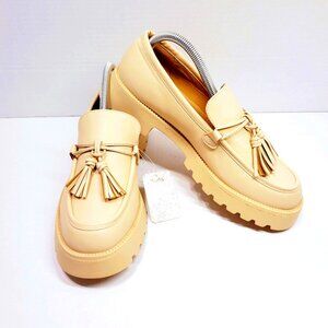 Mudd Meleri Loafers Women's Size 10 Lug Sole With Fringe Cream NWT